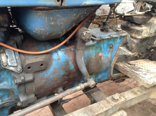 ขายรถไถฟอร์ด 6600 T5 ของแท้ เอกสารเล่มทะเบียนพร้อมชุดโอน ปั้มดี แถมผานดันหน้าและผาน 4 ยางไม่ค่อยสวยแค่นั้น ราคาต่อรองได้