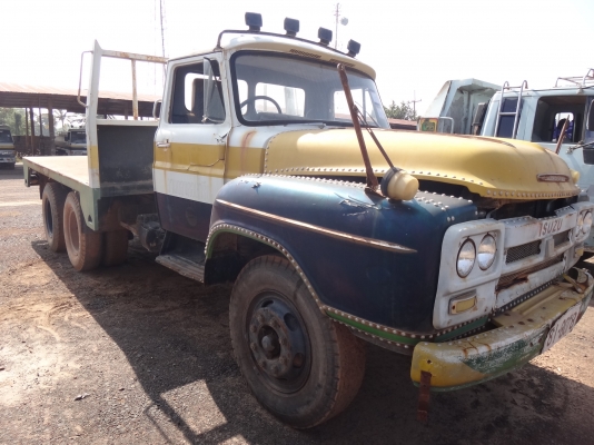 ขายด่วน  รถสิบล้อหัวยาวเพลาเดียว พื้นเรียบ  สภาพดี