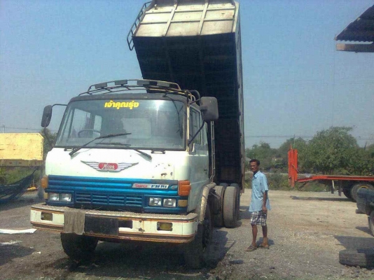10ล้อ ดั้ม HINO F18 เครื่องHO7C ดั้มมิเนียม รถสวย