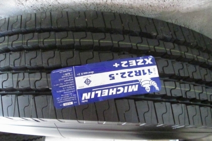 ขายยางมิชลิน 11R22.5 XZE2+ แบบไม่มียางใน ปี 2014 ใหม่ๆๆๆๆๆๆๆๆๆๆ