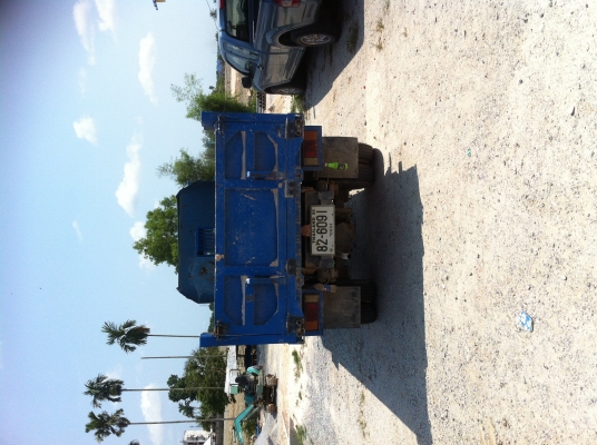 รถบรรทุก 6 ล้อดั้มลดเหลือ300,000 บ.