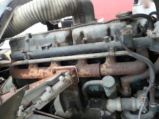 รถนิสสัน 10 ล้อ โม่ปูน CW430 / 230 แรงม้า.  ปี 32  สนใจติดต่อ  081 - 6079515