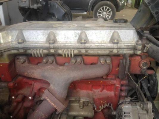 รถฮีโน่ 6 ล้อ รั้ว  ( ไม่ดั้ม )  FC4J  145 แรงม้า. ปี 40  สนใจติดต่อ  081 - 6079515