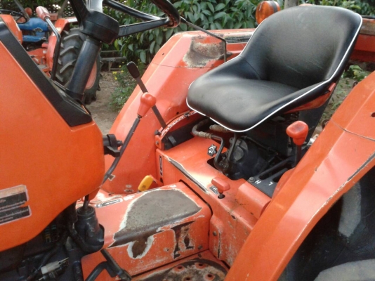 ขายรถไถ KUBOTA  L3408  รถไร่สีเดิมมีดันหน้า
