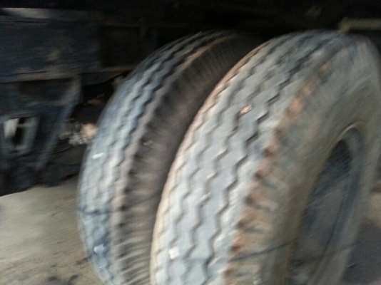 รถฮีโน่ 10 ล้อ ( ไม่ดั้ม ) 344 แรงม้า. ปี 52  ( ขายแม่ , ลูก )   สนใจติดต่อ  081 - 6079515