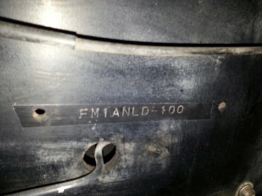 รถฮีโน่ 10 ล้อ ( ไม่ดั้ม ) 344 แรงม้า. ปี 52  ( ขายแม่ , ลูก )   สนใจติดต่อ  081 - 6079515