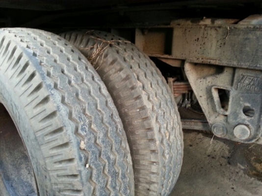 รถฮีโน่ 10 ล้อ ( ไม่ดั้ม ) 344 แรงม้า. ปี 52  ( ขายแม่ , ลูก )   สนใจติดต่อ  081 - 6079515