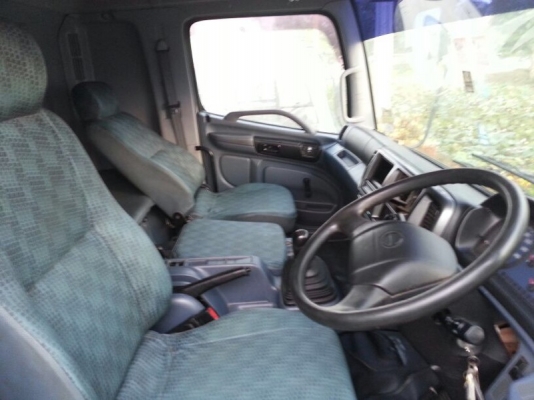 รถฮีโน่ 10 ล้อ ( ไม่ดั้ม ) 344 แรงม้า. ปี 52   สนใจติดต่อ  081 - 6079515