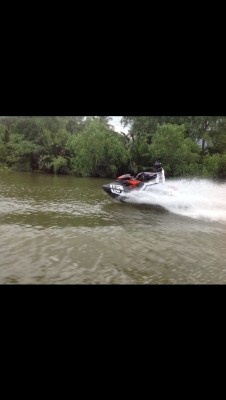 ขายSeadoo rxp155 ราคา125000บาท(ไม่มีเทรลเลอให้) เรืออยู่จ.สมุทรสงคราม โทร 0819816800