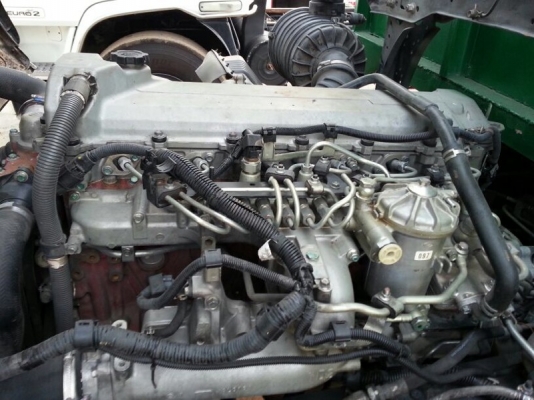 รถฮีโน่ 10 ล้อ พื้นเรียบ  220 แรงม้า. ปี 52   สนใจติดต่อ 081 - 6079515