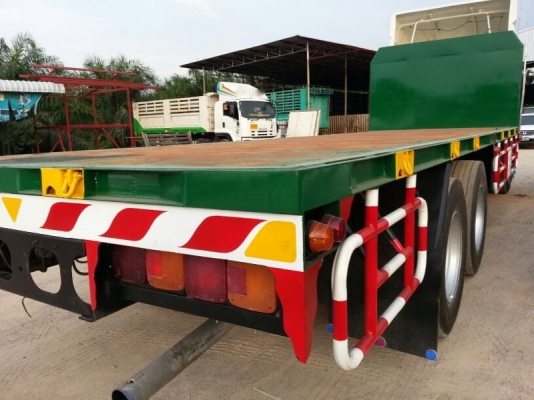 รถฮีโน่ 10 ล้อ พื้นเรียบ  220 แรงม้า. ปี 52   สนใจติดต่อ 081 - 6079515