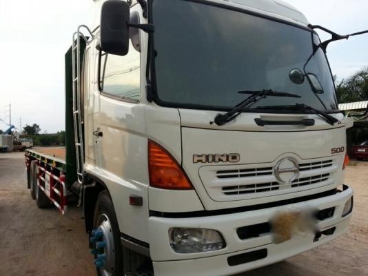 รถฮีโน่ 10 ล้อ พื้นเรียบ  220 แรงม้า. ปี 52   สนใจติดต่อ 081 - 6079515
