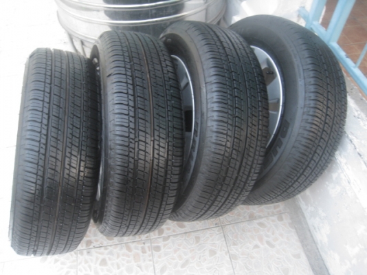 ขายล้อแม็กป้ายแดง Honda CRV G4 17"x6.5" et50 5รู114.3 พร้อมยาง ปี13 สนใจติดต่อเล็กคลองสามครับ 081-3747940