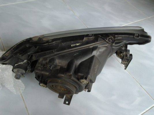 ขายไฟหน้า MITSUBISHI  TRITON  เดิมๆแท้ถอด 1คู่ สวยๆ ไม่มีรอย