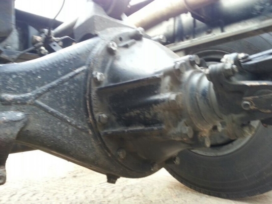 รถอีซูซุ 10 ล้อ  230 แรงม้า. ปี 50  ( ขายหัว , คัชซี )  สนใจติดต่อ 081 - 6079515