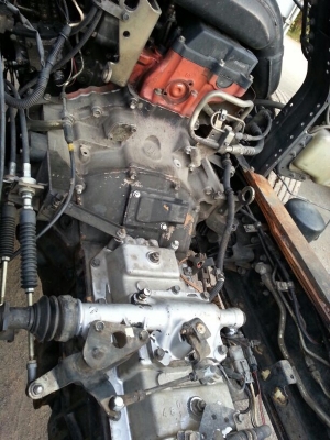 รถอีซูซุ 10 ล้อ  230 แรงม้า. ปี 50  ( ขายหัว , คัชซี )  สนใจติดต่อ 081 - 6079515