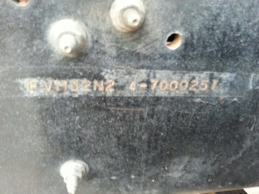 รถอีซูซุ 10 ล้อ  230 แรงม้า. ปี 50  ( ขายหัว , คัชซี )  สนใจติดต่อ 081 - 6079515