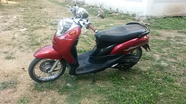 ขาย yamaha fino 13500 บาท