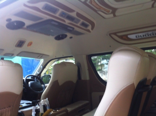 ตัดใจขาย...ขายดาวน์ หรือตัดสด คอมมูเตอร์ วี.ไอ.พี. สวยๆๆ พร้อมใช้งาน ครับ ราคาโทรมาคุยกัน ตัดใจขาย...ขายดาวน์ หรือตัดสด คอมมูเตอร์ วี.ไอ.พี. สวยๆๆ พร้อมใช้งาน ครับ ราคาโทรมาคุยกัน