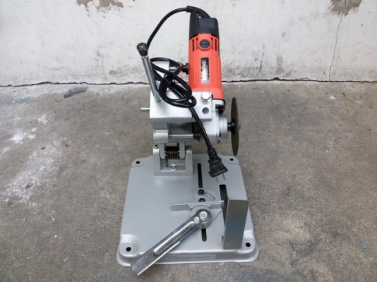 แท่นจับลูกหมู เปลี่ยนลูกหมูเป็นเครื่องตัด เครื่องขัดกระดาษทรายได้ง่าย ๆ แท่นจับลูกหมู เปลี่ยนลูกหมูเป็นเครื่องตัด เครื่องขัดกระดาษทรายได้ง่าย ๆ