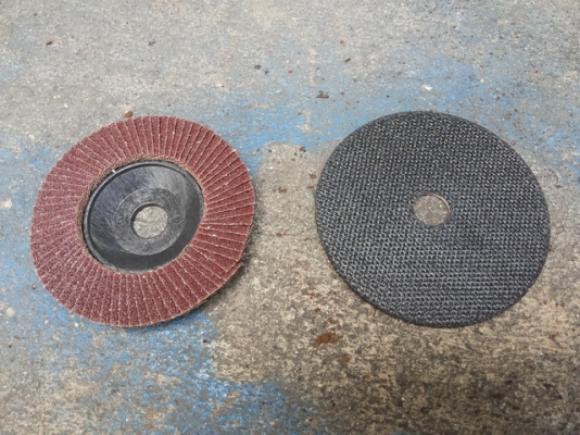 แท่นจับลูกหมู เปลี่ยนลูกหมูเป็นเครื่องตัด เครื่องขัดกระดาษทรายได้ง่าย ๆ แท่นจับลูกหมู เปลี่ยนลูกหมูเป็นเครื่องตัด เครื่องขัดกระดาษทรายได้ง่าย ๆ