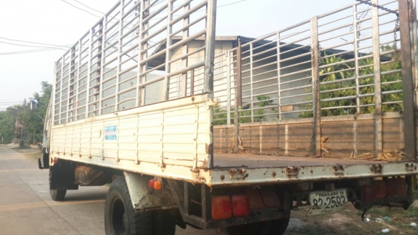 ขายรถหกล้อ Hino  เครื่อง HO6E เครื่องดี  เอกสารพร้อม 0811838154