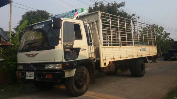 ขายรถหกล้อ Hino  เครื่อง HO6E เครื่องดี  เอกสารพร้อม 0811838154