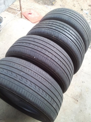 ขายยาง Yokohama Decibel 225 50 17 ปี 12