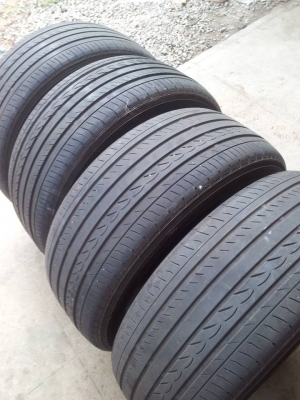 ขายยาง Yokohama Decibel 225 50 17 ปี 12