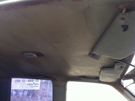 ขายทิ้ง อีซุซุ KB 4 ประตู 35000 ขายทิ้ง อีซุซุ KB 4 ประตู 35000