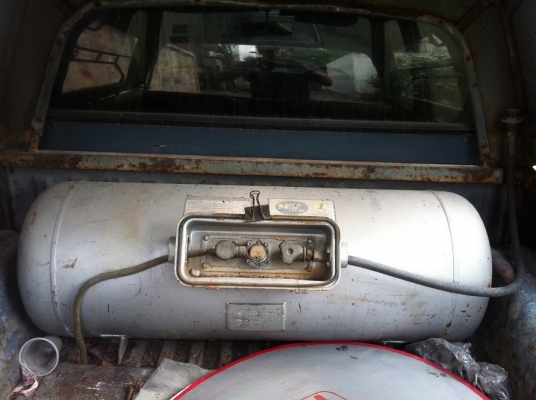 ขายทิ้ง อีซุซุ KB 4 ประตู 35000 ขายทิ้ง อีซุซุ KB 4 ประตู 35000