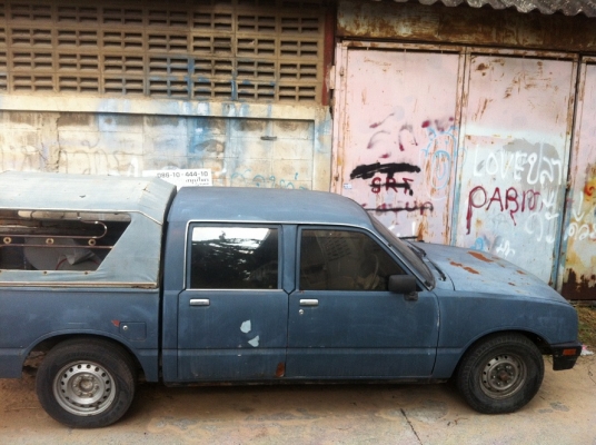 ขายทิ้ง อีซุซุ KB 4 ประตู 35000 ขายทิ้ง อีซุซุ KB 4 ประตู 35000