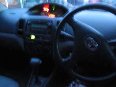 ขายด่วน Vios J-AT 2006 (ตัวไฟหยัก)บางเดิมเครื่องดีแอร์เย็น ช่วงล่างแน่น พร้อมใช้งาน