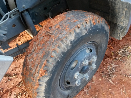 รถ6ล้อดั้ม ยี่ห้อhino รุ่นfc9jela 175แรง ปี56 รถ6ล้อดั้ม ยี่ห้อhino รุ่นfc9jela 175แรง ปี56