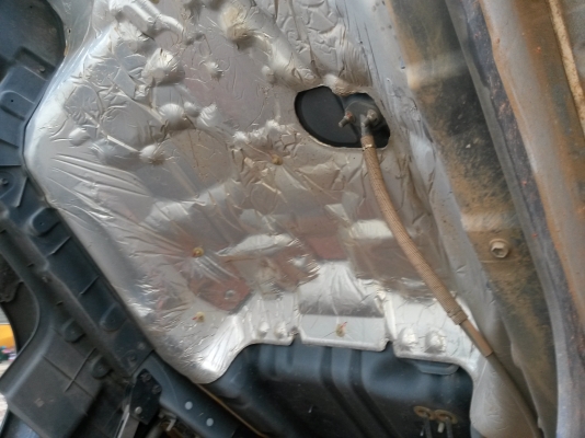 รถ6ล้อดั้ม ยี่ห้อhino รุ่นfc9jela 175แรง ปี56 รถ6ล้อดั้ม ยี่ห้อhino รุ่นfc9jela 175แรง ปี56