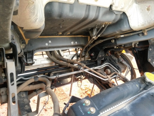 รถ6ล้อดั้ม ยี่ห้อhino รุ่นfc9jela 175แรง ปี56 รถ6ล้อดั้ม ยี่ห้อhino รุ่นfc9jela 175แรง ปี56