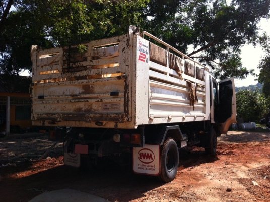 รถ6ล้อดั้ม ยี่ห้อhino รุ่นfc9jela 175แรง ปี56 รถ6ล้อดั้ม ยี่ห้อhino รุ่นfc9jela 175แรง ปี56