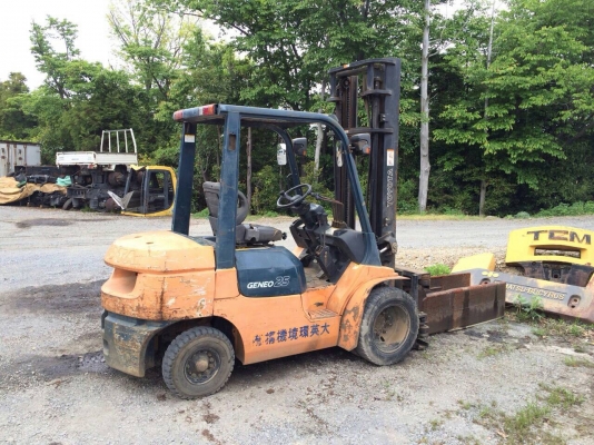 รถยกดีเซล TOYOTA 7FD25 เสา4เมตร ติดตัวหนีบแบน