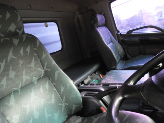 ขายรถบรรทุก 10 ล้อ 2 เพลาดั้มแม่ลูก HINO MEGA 260 ปี 49