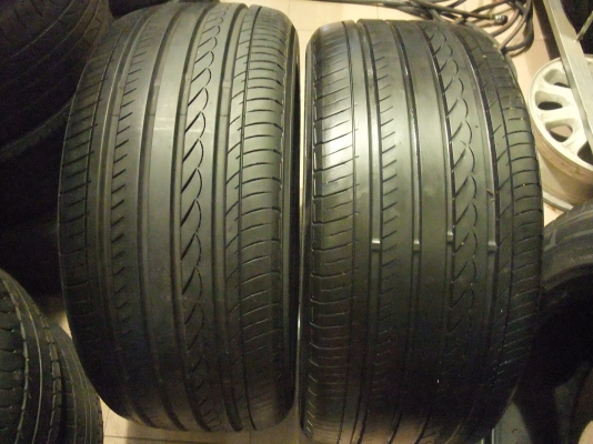 ยาง yokohama 245/45/17 ปี12-11 สภาพสวยๆ ดอกหนาๆ ใ