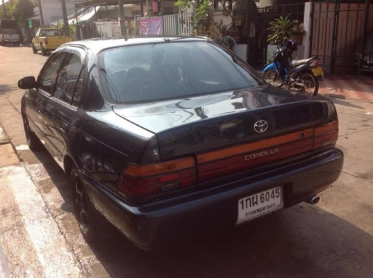 ขายครับ ของดีราคาถูกมาอีกแล้ว ช้าอดน่ะครับ toyota corola AE 101 ปี 93 เครื่อง 4AG 1.6 แห้งๆ นิ่งๆ เกียร ออโต้ พวงมาลัย พาวเวอร์ แกส LPG แกสน้พมันใช้ได้ 2 ระบบดิส 4ล้อ แอรหนาว แม็ก 15 หล่อๆ ค้ำโชคหน้า ภายในสวยคอนโซนไม่มีแตก ระบบไฟครบ ๆ เครื่องเสียงมีจอ ช่ว