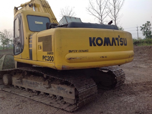 ขายรถแบ็คโฮ KOMATSU PC200-6 S/N8xxxx ไฟฟ้าครบรถสวย เอกสารเล่มทะเบียน
