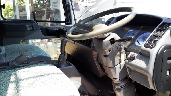 6 ล้อกลาง *Euro.2*  HINO สมอทอง  FC4J 150 แรงม้า+Turbo+Inter *ยาว 5.50ม.* รถสวยเดิม+สวยจริง *รถห้างแท้*  เอกสารพร้อมโอน