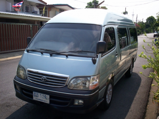 รถตู้TOYOTAหัวจรวด หลังคาสูง ตาเพชร ปี2000 สีบรอนเงิน ก๊าซNGV2ถัง เครื่อง2JZ เกียร์ธรรมดา พวงมาลัยเพาเวอร์ ขาย260000บาท โทร0890671028