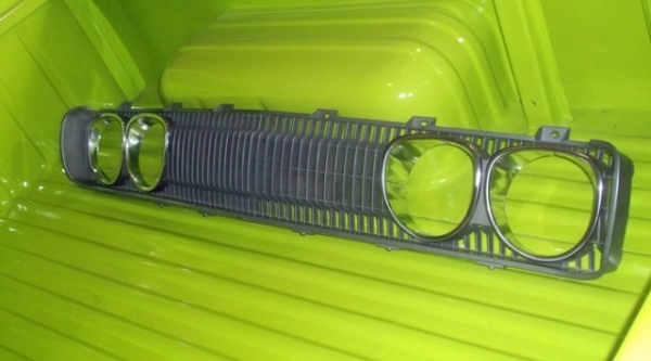 ขายกระจังหน้าเเว่น DATSUN620 สภาพสวยๆเบ้าไปสีเงินใส่เเล้วหล่อครับ ขายกระจังหน้าเเว่น DATSUN620 สภาพสวยๆเบ้าไปสีเงินใส่เเล้วหล่อครับ