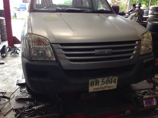 ขาย D-MAX 06 EX ตามสภาพ เครื่องดี เอาไปเก็บอีกนิดหน่อย ถูกๆ