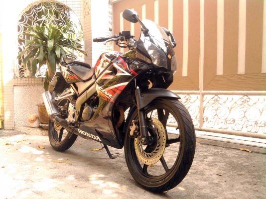 ขออนุญาติขาย HONDA CBR 150 ปี51 ตัวล่าสุด สตา์ร์ทมือ โอนให้ฟรี