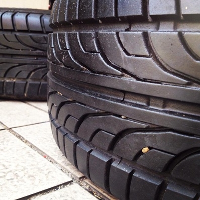 แม็กซ์ BMW 16 นิ้ว กว้าง 7 ET20 พร้อมยางดอกหนาทั้งชุด ตจว ส่งฟรี