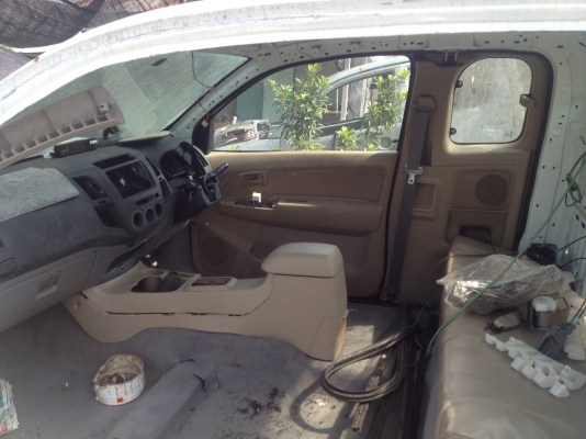 หัวเก๋งวีโก้ สมาร์แค็ป อุปกรณ์ ภายในไม่ครบ ขายถูก ตามสภาพ ที่ ณ พาดกลอน กรู้ป โดย หมวดมินทร์ 086 4085619