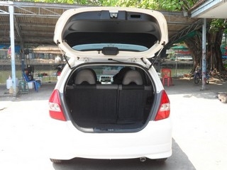 HONDA JAZZ i-DSI 1.5 AUTO ปี 2004 รถสวยพร้อมใช้ จัดไฟแนนซ์ได้ค่ะ T.086-527-9533 HONDA JAZZ i-DSI 1.5 AUTO ปี 2004 รถสวยพร้อมใช้ จัดไฟแนนซ์ได้ค่ะ T.086-527-9533
